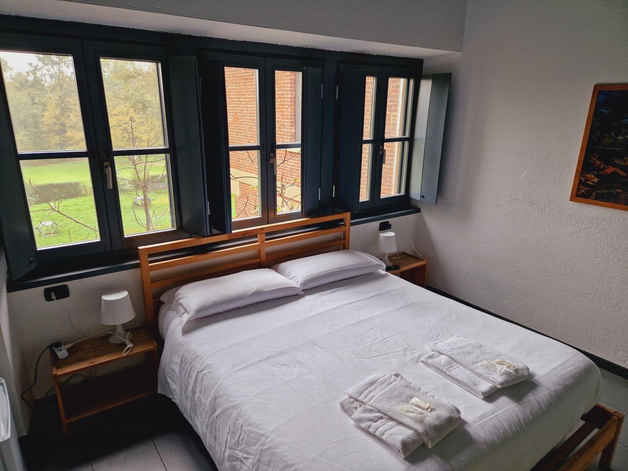 B&B E Ostello, Parco Di Monza, Cascina Costa Alta المظهر الخارجي الصورة